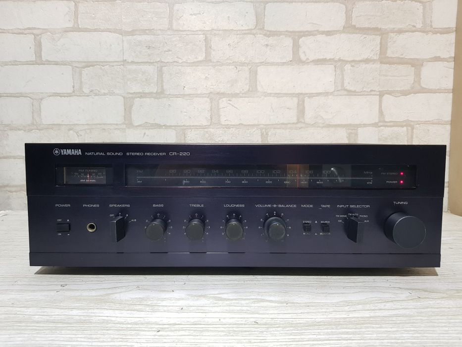 FM/AM Стерео ресивер/підсилювач Yamaha CR-220 Вт Japan з  Німеччини