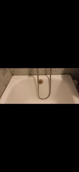 Wanna 140/70 cm żeliwna z syfonem