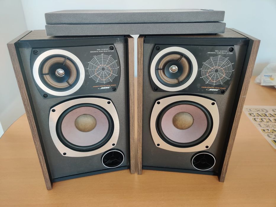 Kolumny z głośnikami Bose komplet