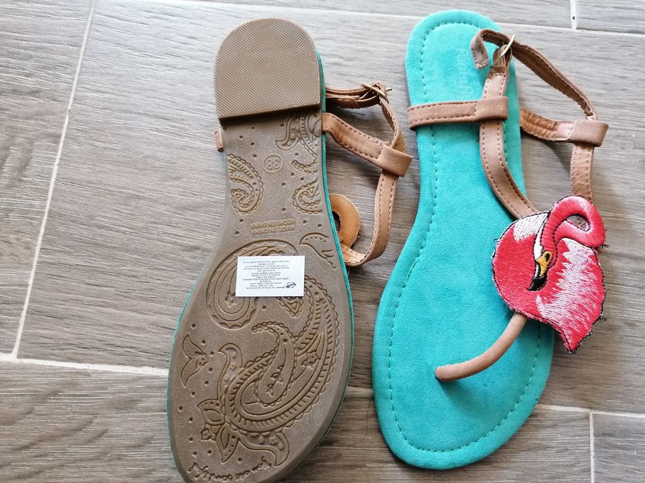 Sandália flamingo