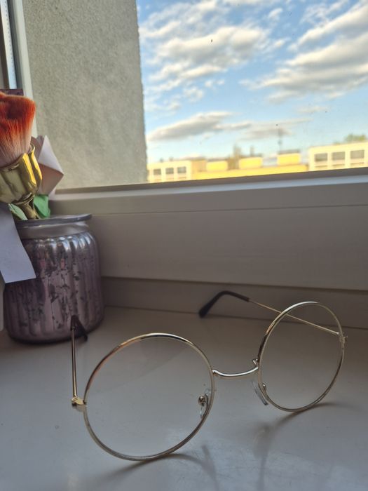 Okulary zerówki old money