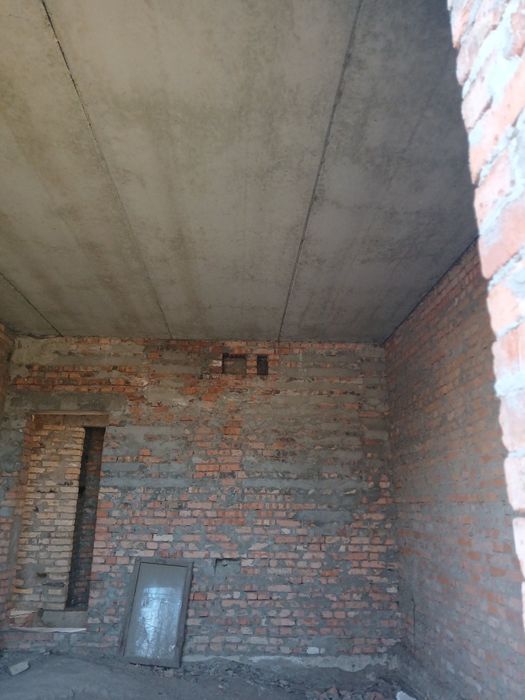 Продаж будинку (коробка), 30 сот. з/д., с.Забороль