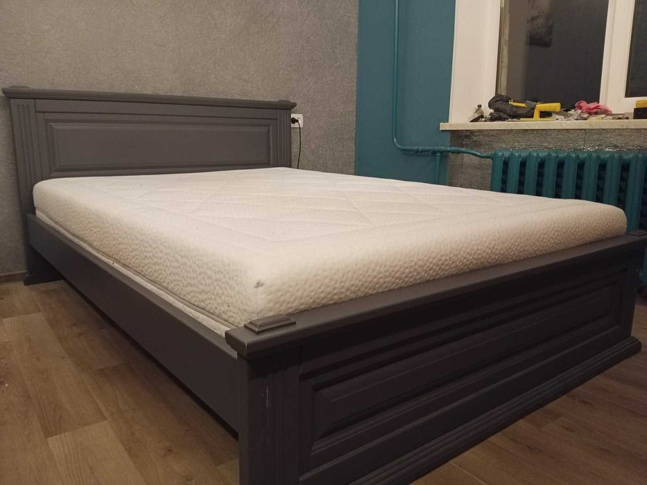 Дерев'яне ліжко Айрін (160*200) з масиву вільхи, від виробника.