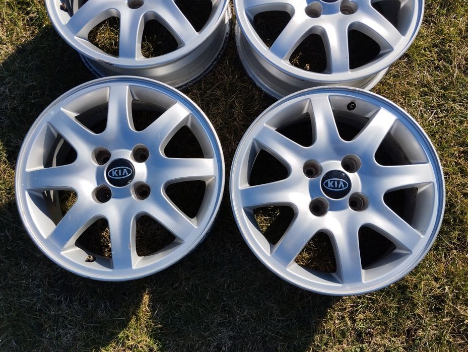 Felgi Kia 16" 4x114,3 6J ET43 komplet