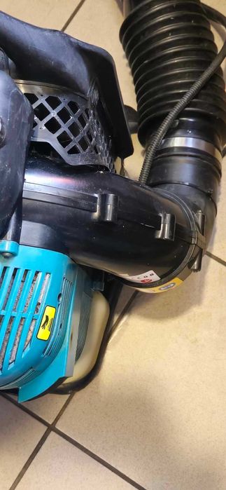 Dmuchawa do liści Makita BBX7600