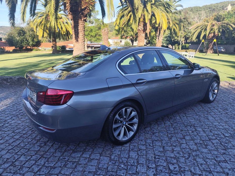 Bmw 520d - Caixa Automática com Patilhas - Todas as Revisão na Bmw - Está Novo - Aceito Retoma