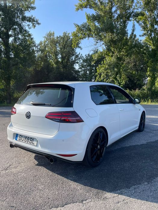 Volkswagen Golf 7 GTI