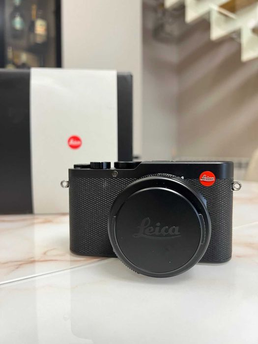 Камера Leica D-Lux 8