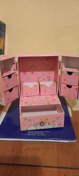 Детская игрушка.