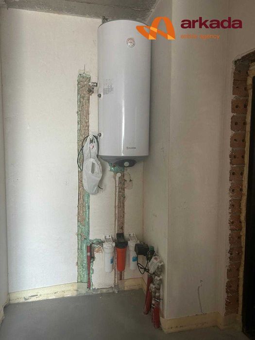 Продаж трьох кімнатної квартири в ЖК Манхетен під чистовий ремонт