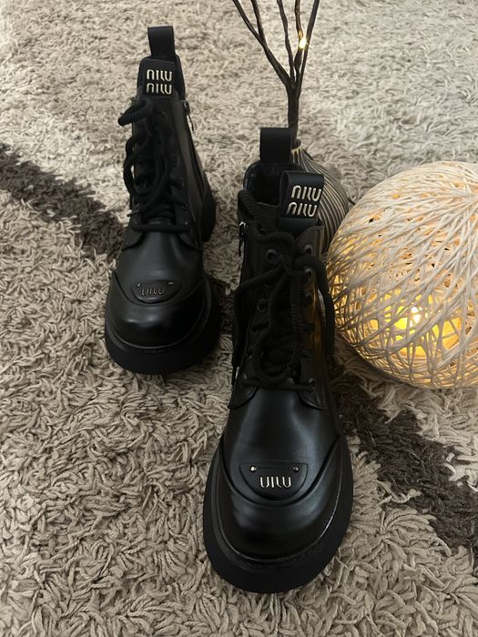 Ботиночки miu miu 25,5см по стельке — zdjęcie 3