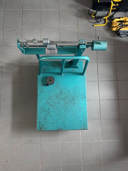 Balança analógica