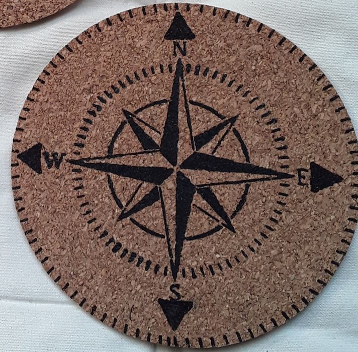 Bases artesanais em cortiça para tachos, redondas e quadradas