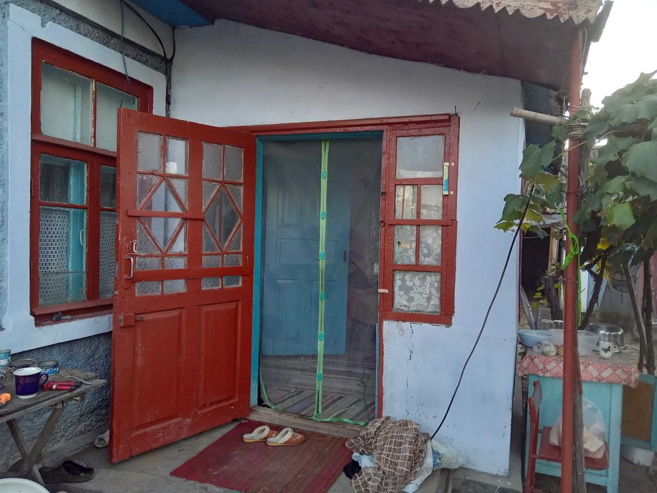 Продаю будинок у селі