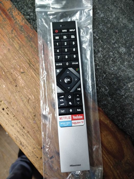 Comando hisense como novo