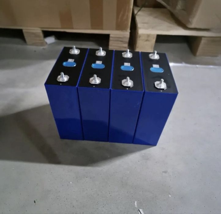 продаю комірки від eve/lishen