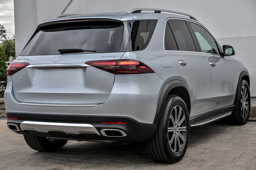 Mercedes-Benz GLE 450e 4MATIC      2025