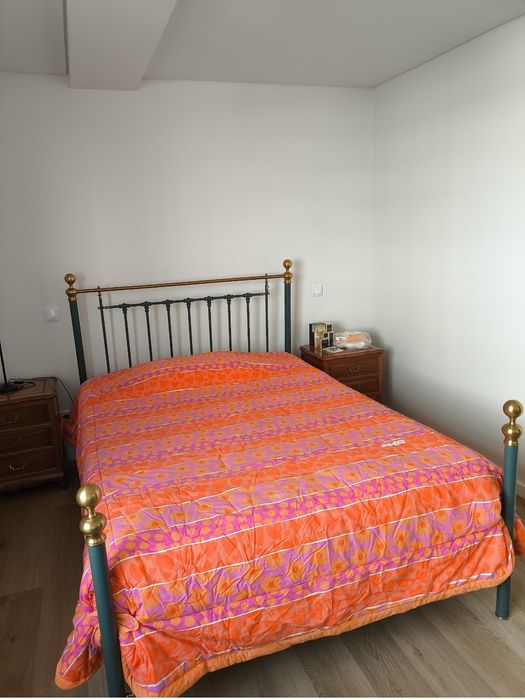 Cama de Ferro e Latão Estilo Vitoriano (Casal-140x190/200)