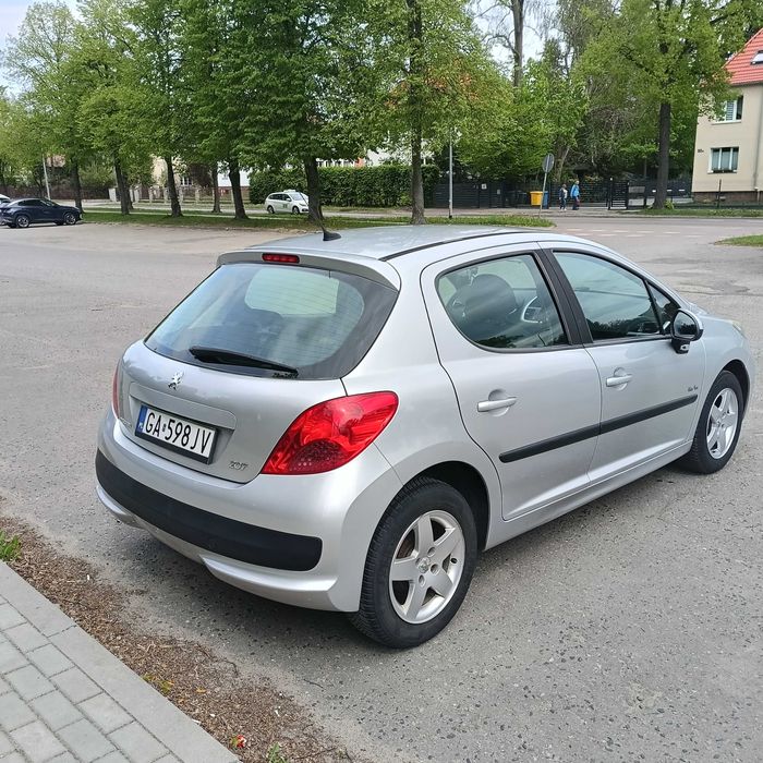 Sprzedam Samochód PEUGEOT 207