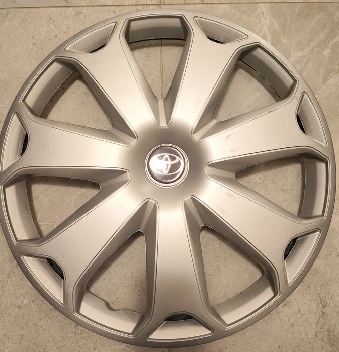 Kołpaki 16 cali Toyota Corolla 2023
