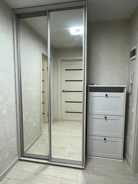 Продам 1-кімнатну квартиру ЖК Щасливий