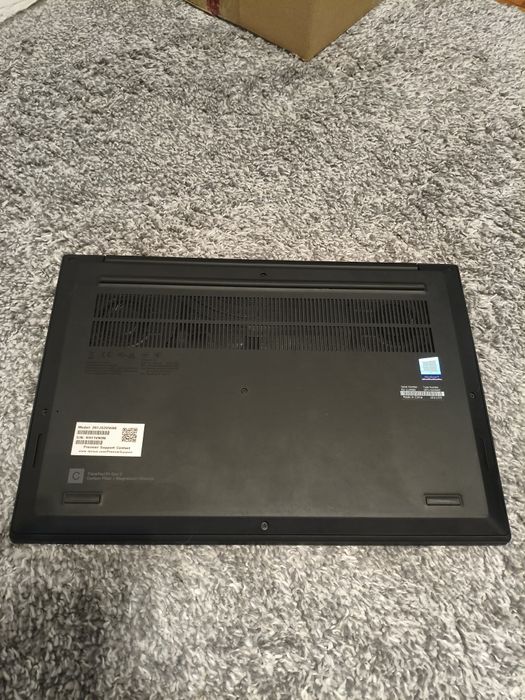 Lenovo Thinkpad P1 Gen 3 i7-10750H 16/256GB Nvidia Quadro T2000 Max-Q