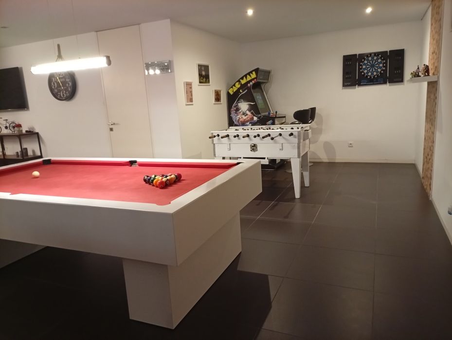 Aluguer de salão de festas Guimarães 130m2 /zona de jogos /jardim 120m