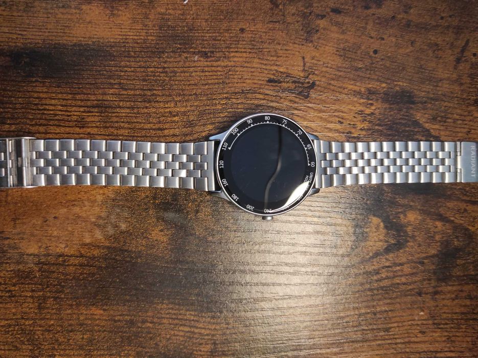 Smartwatch. Classe e tecnologia no pulso