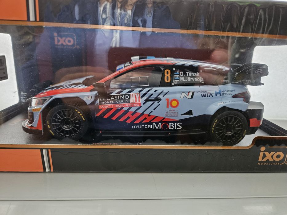 Miniaturas 1/18 - vários modelos