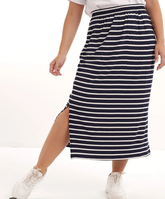 Жіноча спідниця гарна