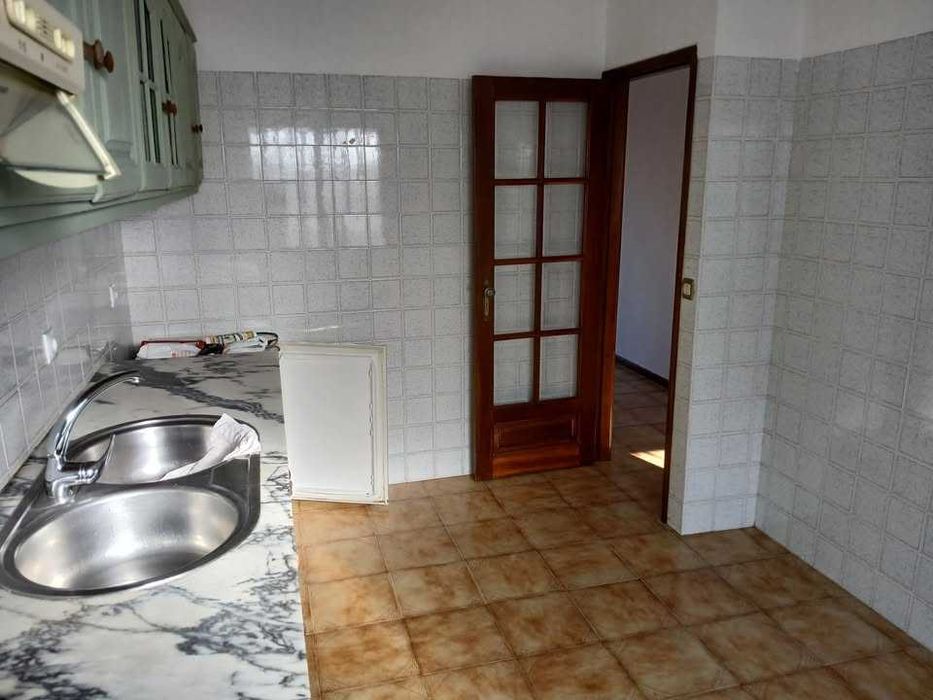 Arrendamento de Apartamento T1 - Darque