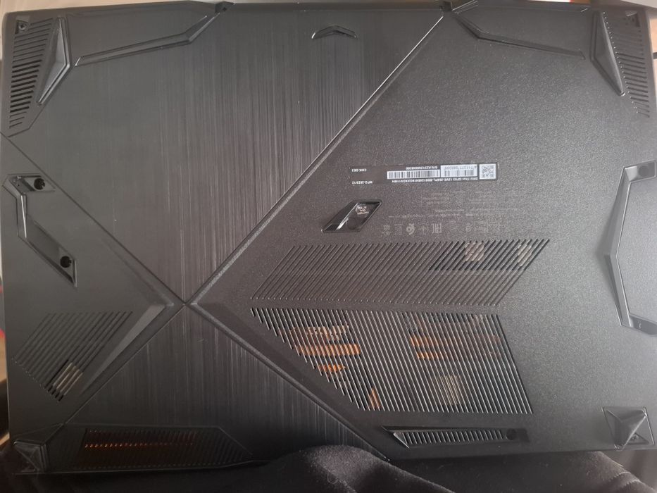 Msi thin gf63 12ve rtx 4050 6vramu i5 12gen