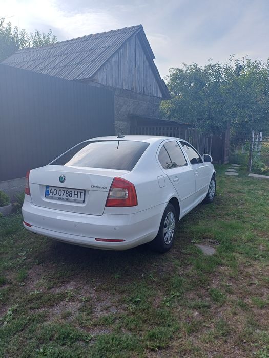 Продам Skoda Octavia з 2011 року