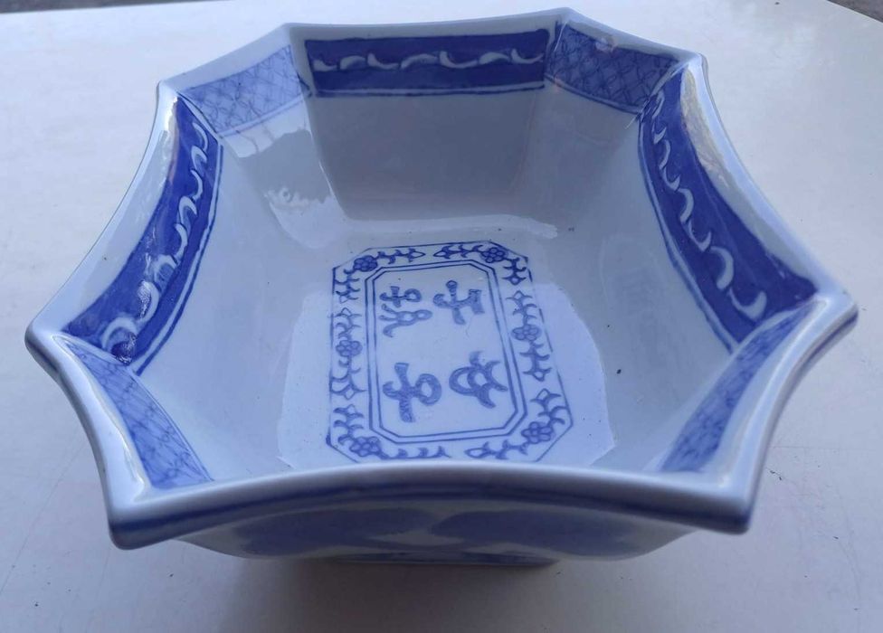Saladeira / Travessa retangular em tons de azul