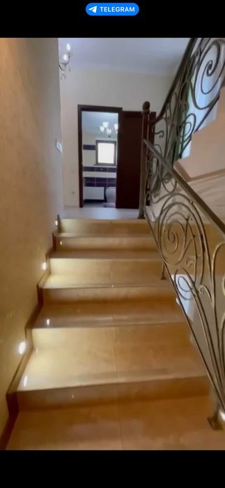 Совіньйон-1 | Довгострокова оренда будинку 350 м²