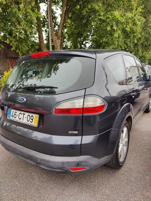 Ford S-Max Titanium 1.8 TDCi 125cv | 7 Lugares | IUC Antigo | Distribuição e Embraiagem Feitas