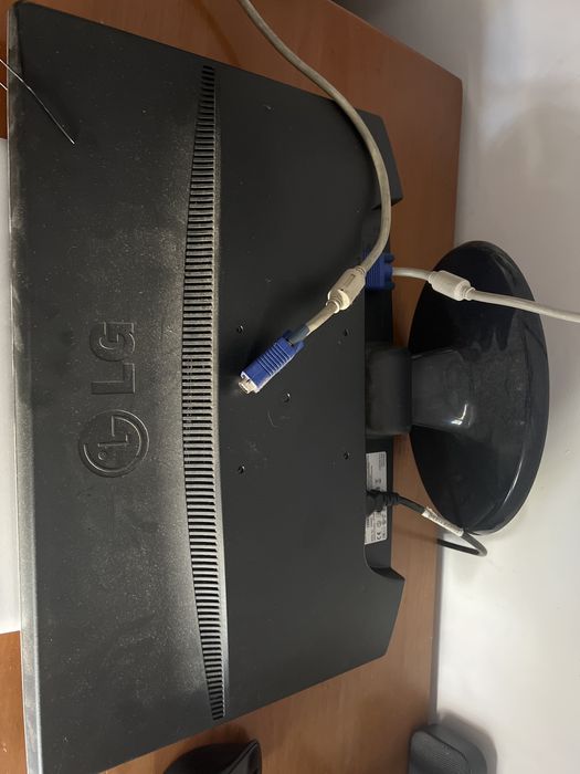 Monitor de pc LG Flatron W2243S