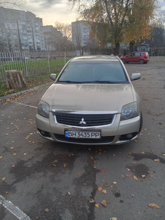 Mitsubishi Galant 2009