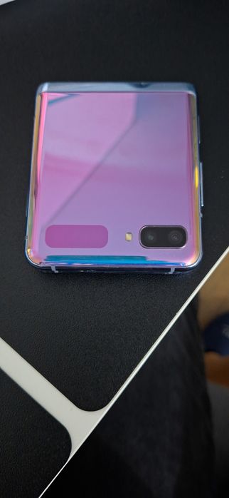 Samsung Galaxy Z Flip para peças