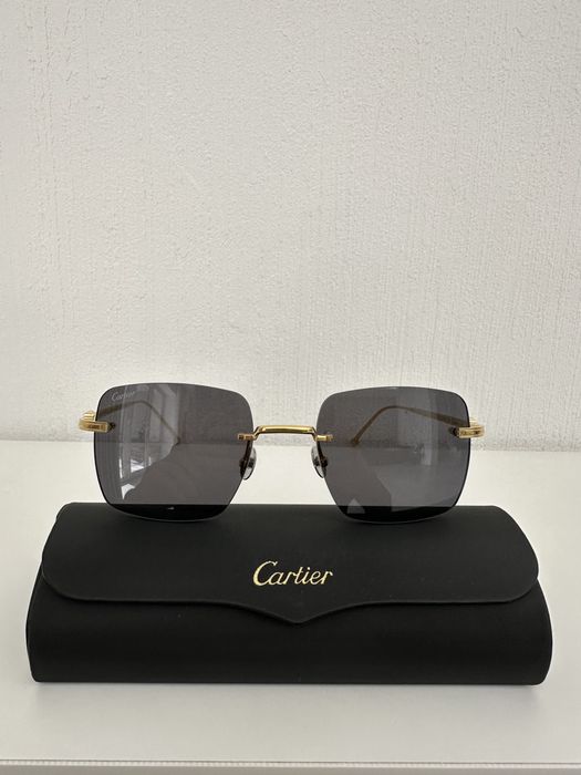Сонцезахвсні окуляри Cartier
