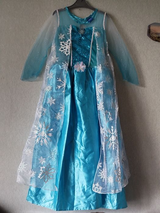 Карнавальное платье 8-9 лет Эльза/Холодное сердце