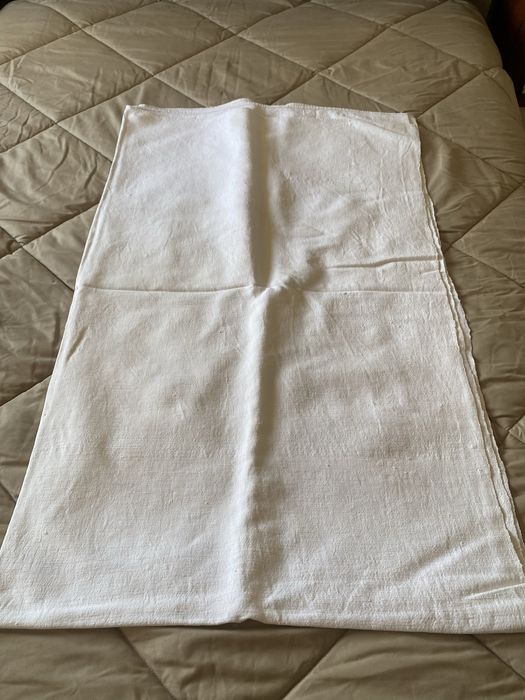 Peças em linho e estopa