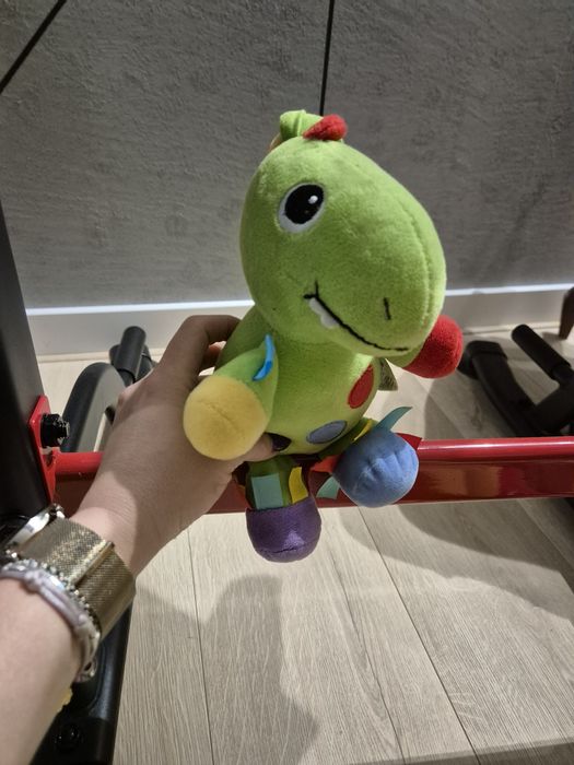 Mix  grzechotek plus grający smok zawieszka