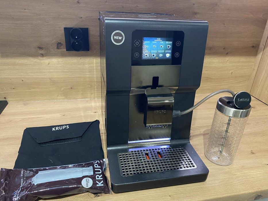 Ekspres ciśnieniowy do kawy Krups Intuition Preference+ EA875 jak nowy