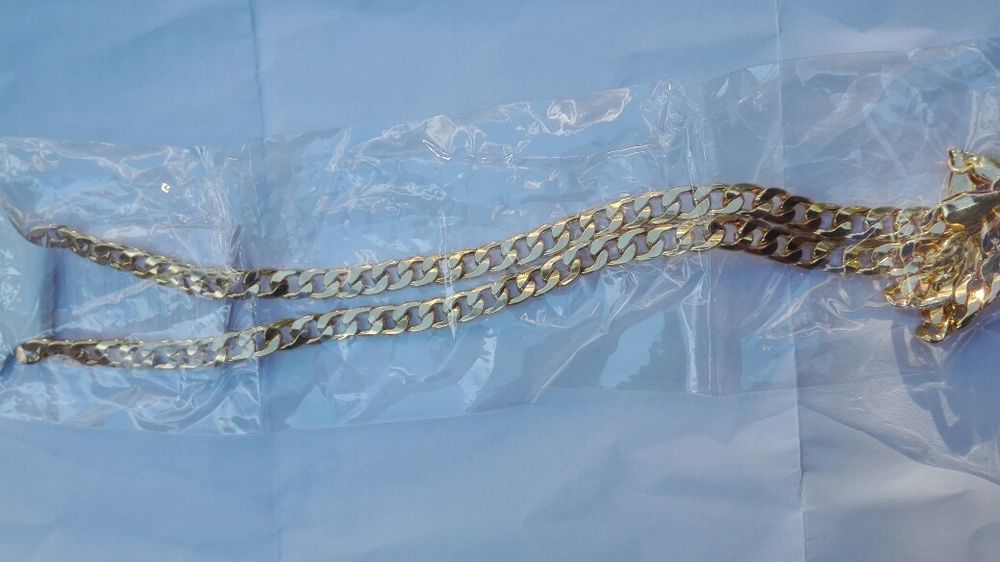 Fio douraddo banhado ouro de 24 kilatos-Novo +brinco