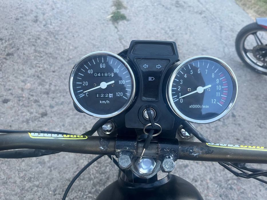 продам мотоцикл альфа 110 кубов