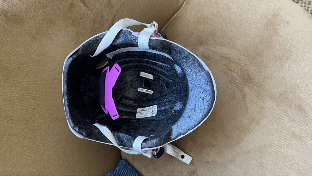 Capacete btwin junior. 52-56cm