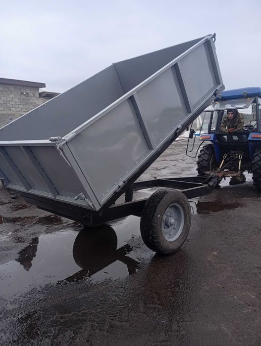 Продам прицеп 2птс4