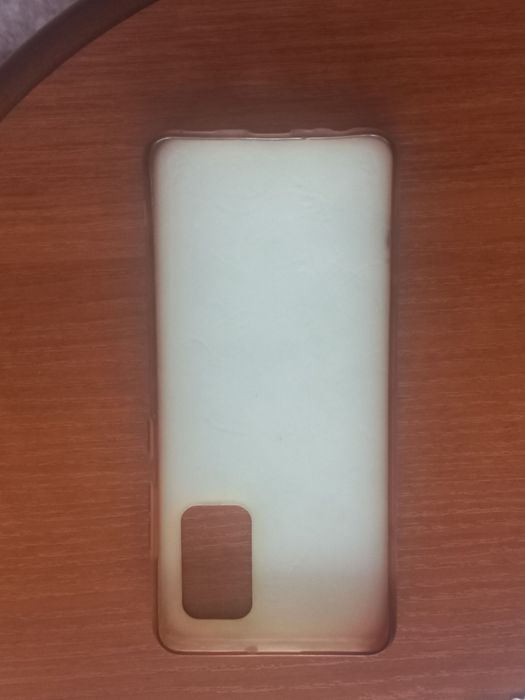Продам чохли на Samsung a32 4q