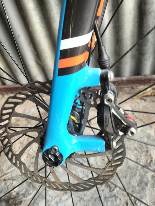 Bicicleta Focus Marés em Carbono(Gravel)